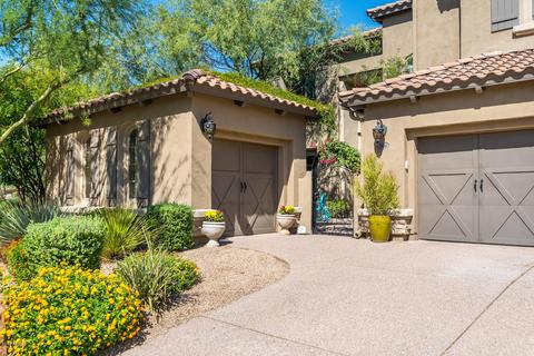 3806 E Herrera Dr, Phoenix, AZ 85050 photo 6