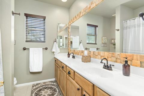 3806 E Herrera Dr, Phoenix, AZ 85050 photo 21