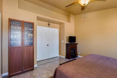 402 E Melody Ln, Gilbert, AZ 85234 photo 20