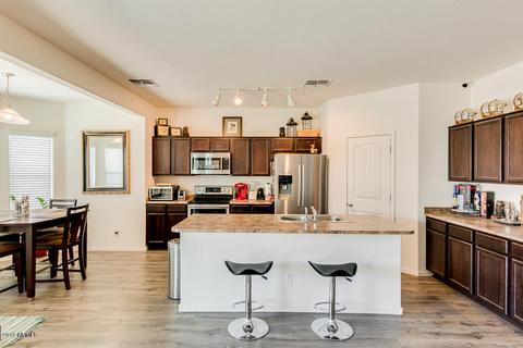 2795 W 18th Ave, Apache Junction, AZ 85120 photo 8