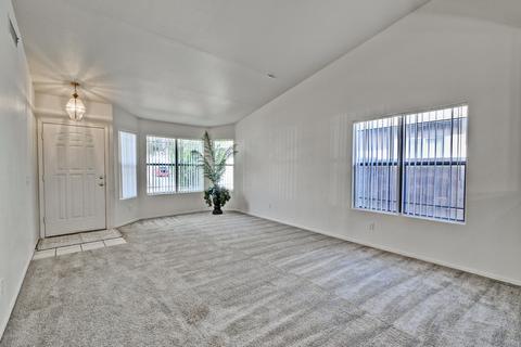 2309 E Austin Dr, Gilbert, AZ 85296 photo 4