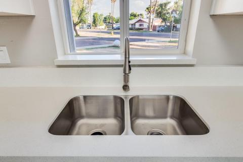 2002 W Roma Ave, Phoenix, AZ 85015 photo 11
