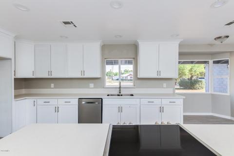 2002 W Roma Ave, Phoenix, AZ 85015 photo 8