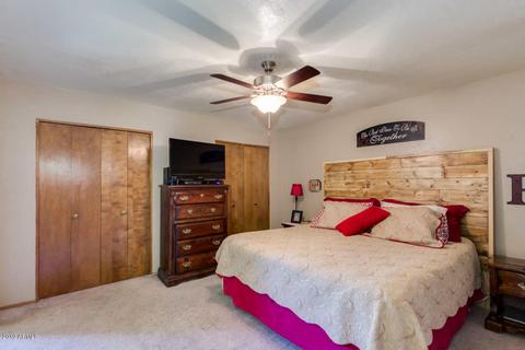 307 E Leah Ln, Gilbert, AZ 85234 photo 4