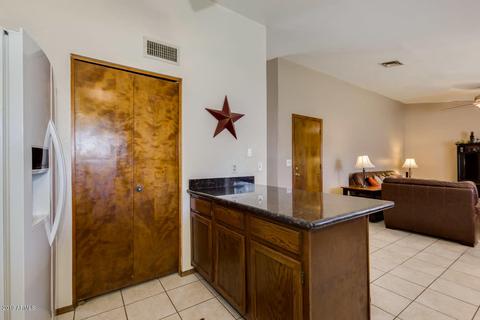 307 E Leah Ln, Gilbert, AZ 85234 photo 13