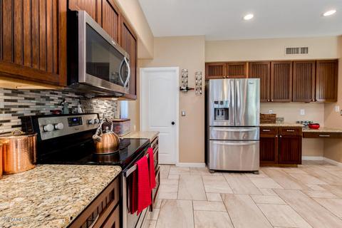 2895 E Millbrae Ln, Gilbert, AZ 85234 photo 18