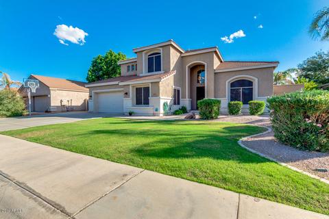 2895 E Millbrae Ln, Gilbert, AZ 85234 photo 8