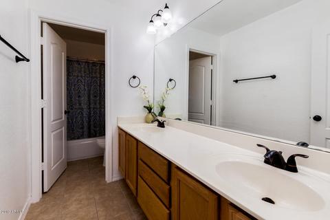 2895 E Millbrae Ln, Gilbert, AZ 85234 photo 29