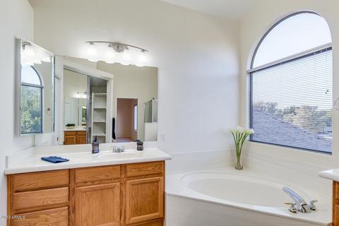 1760 E Amber Ct, Gilbert, AZ 85296 photo 31
