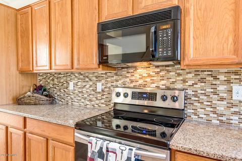 1760 E Amber Ct, Gilbert, AZ 85296 photo 4