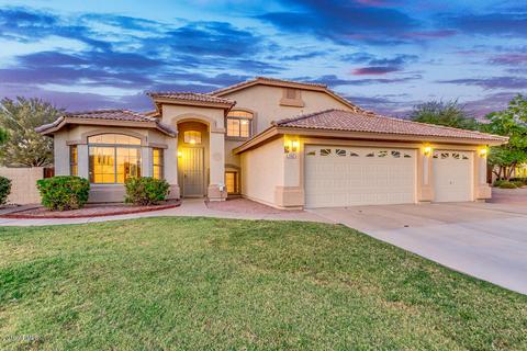 1760 E Amber Ct, Gilbert, AZ 85296 photo 1