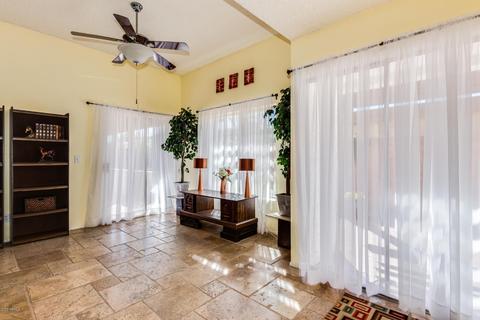 1031 E Michelle Dr, Phoenix, AZ 85022 photo 6