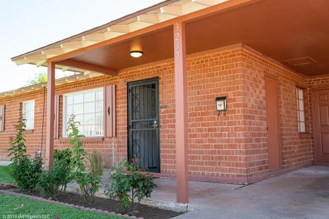 3237 W Stella Ln, Phoenix, AZ 85017 photo 4