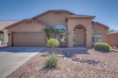 4301 E Cedarwood Ln, Phoenix, AZ 85048 photo 1