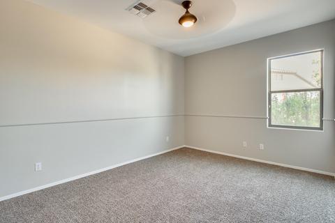 2220 E Iris Dr, Chandler, AZ 85286 photo 4