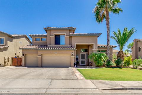 405 E Windsor Dr, Gilbert, AZ 85296 photo 1