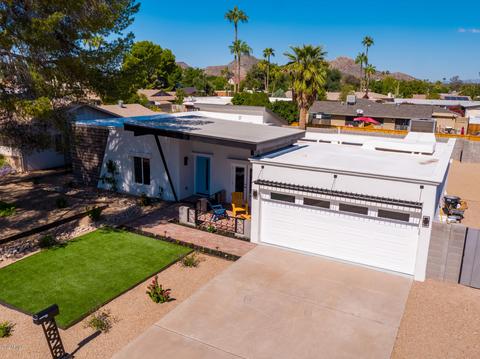 2828 E Sunnyside Dr, Phoenix, AZ 85028 photo 3