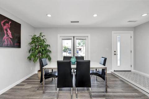 2828 E Sunnyside Dr, Phoenix, AZ 85028 photo 19