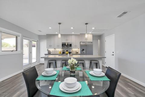 2828 E Sunnyside Dr, Phoenix, AZ 85028 photo 16