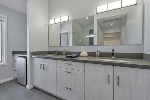 2828 E Sunnyside Dr, Phoenix, AZ 85028 photo 30