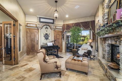 8744 E Oak St, Mesa, AZ 85207 photo 13