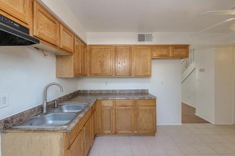 4615 N 39th Ave #2, Phoenix, AZ 85019 photo 10