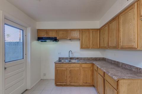 4615 N 39th Ave #2, Phoenix, AZ 85019 photo 8