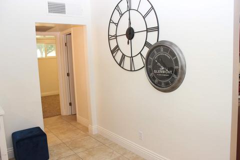 2827 E Osborn Rd, Phoenix, AZ 85016 photo 9