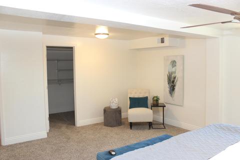 2827 E Osborn Rd, Phoenix, AZ 85016 photo 14