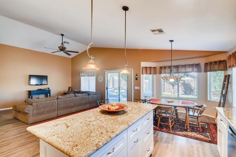 6210 S 20th Dr, Phoenix, AZ 85041 photo 12