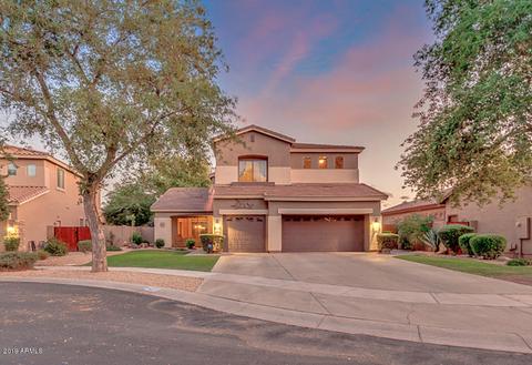 4377 E Lantern Ct, Gilbert, AZ 85297 photo 1