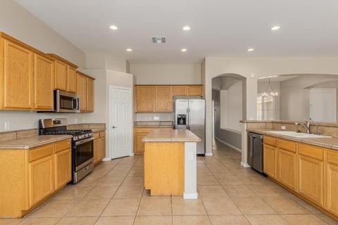 2740 S Seton Ave, Gilbert, AZ 85295 photo 12