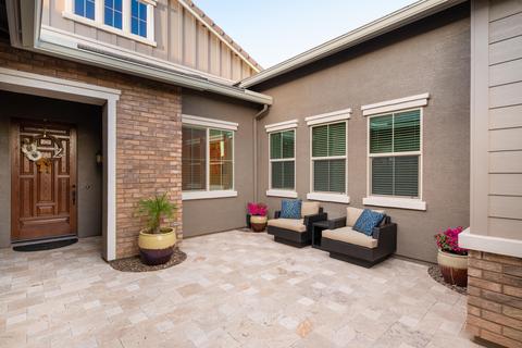 2488 E Ironside Dr, Gilbert, AZ 85298 photo 3