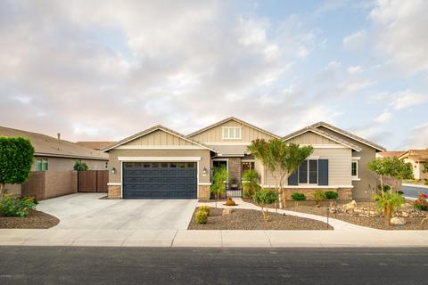 2488 E Ironside Dr, Gilbert, AZ 85298 photo 1