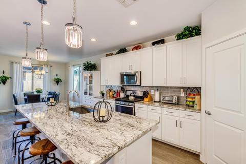 9902 E Kinetic Dr, Mesa, AZ 85212 photo 7