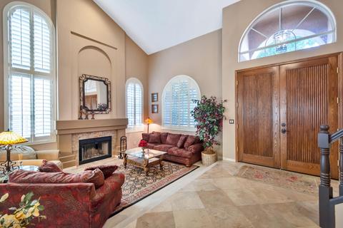 1228 E Squawbush Pl, Phoenix, AZ 85048 photo 4