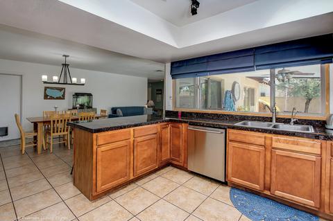 1037 E Magdalena Dr, Tempe, AZ 85283 photo 9