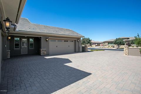 2051 E Crescent Way, Gilbert, AZ 85298 photo 5