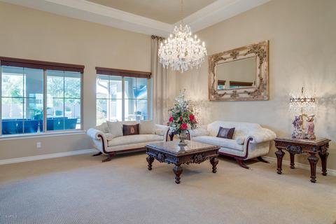 2051 E Crescent Way, Gilbert, AZ 85298 photo 7