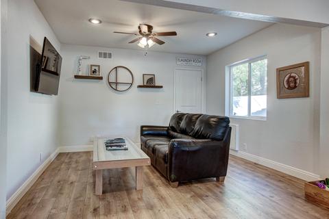 1420 E Commodore Pl, Tempe, AZ 85283 photo 21