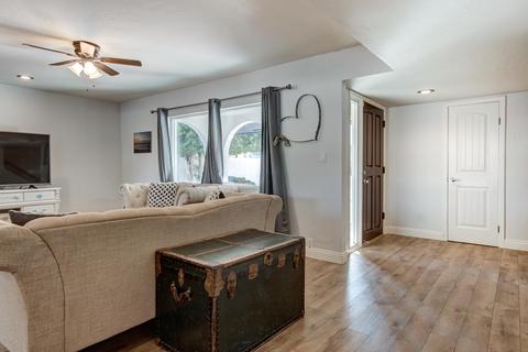 1420 E Commodore Pl, Tempe, AZ 85283 photo 8