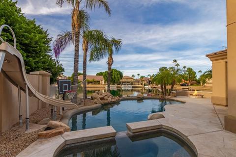 1910 E Willow Tree Ct, Gilbert, AZ 85234 photo 22