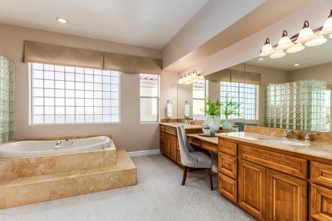 1910 E Willow Tree Ct, Gilbert, AZ 85234 photo 36