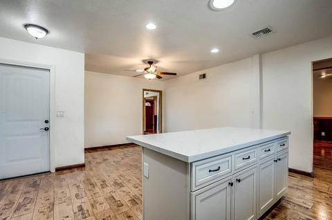 2808 E Laurel Ln, Phoenix, AZ 85028 photo 7