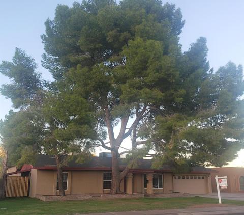 2808 E Laurel Ln, Phoenix, AZ 85028 photo 2
