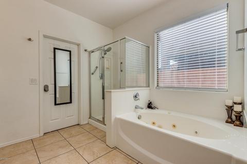 1578 E Cassia Ct, Gilbert, AZ 85298 photo 21