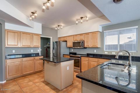 424 E Baylor Ln, Gilbert, AZ 85296 photo 17