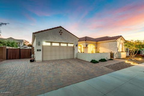 7904 S 29th Pl, Phoenix, AZ 85042 photo 3