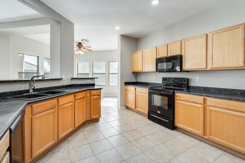 10659 E Bramble Ave, Mesa, AZ 85208 photo 2