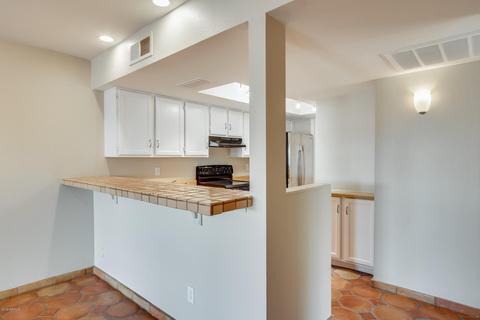 4241 E Sandia St, Phoenix, AZ 85044 photo 2
